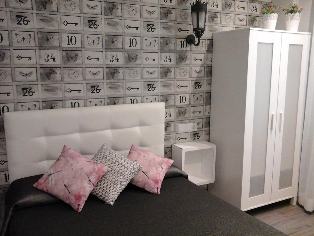 Hostal Don Alfonso Madryt Zewnętrze zdjęcie