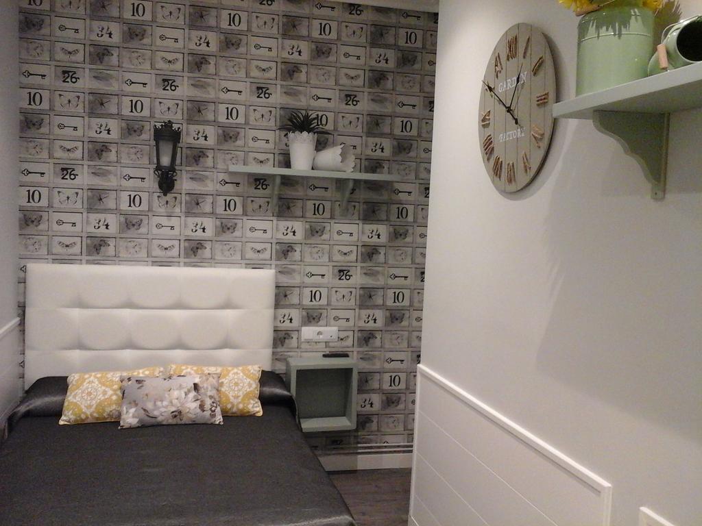 Hostal Don Alfonso Madryt Zewnętrze zdjęcie